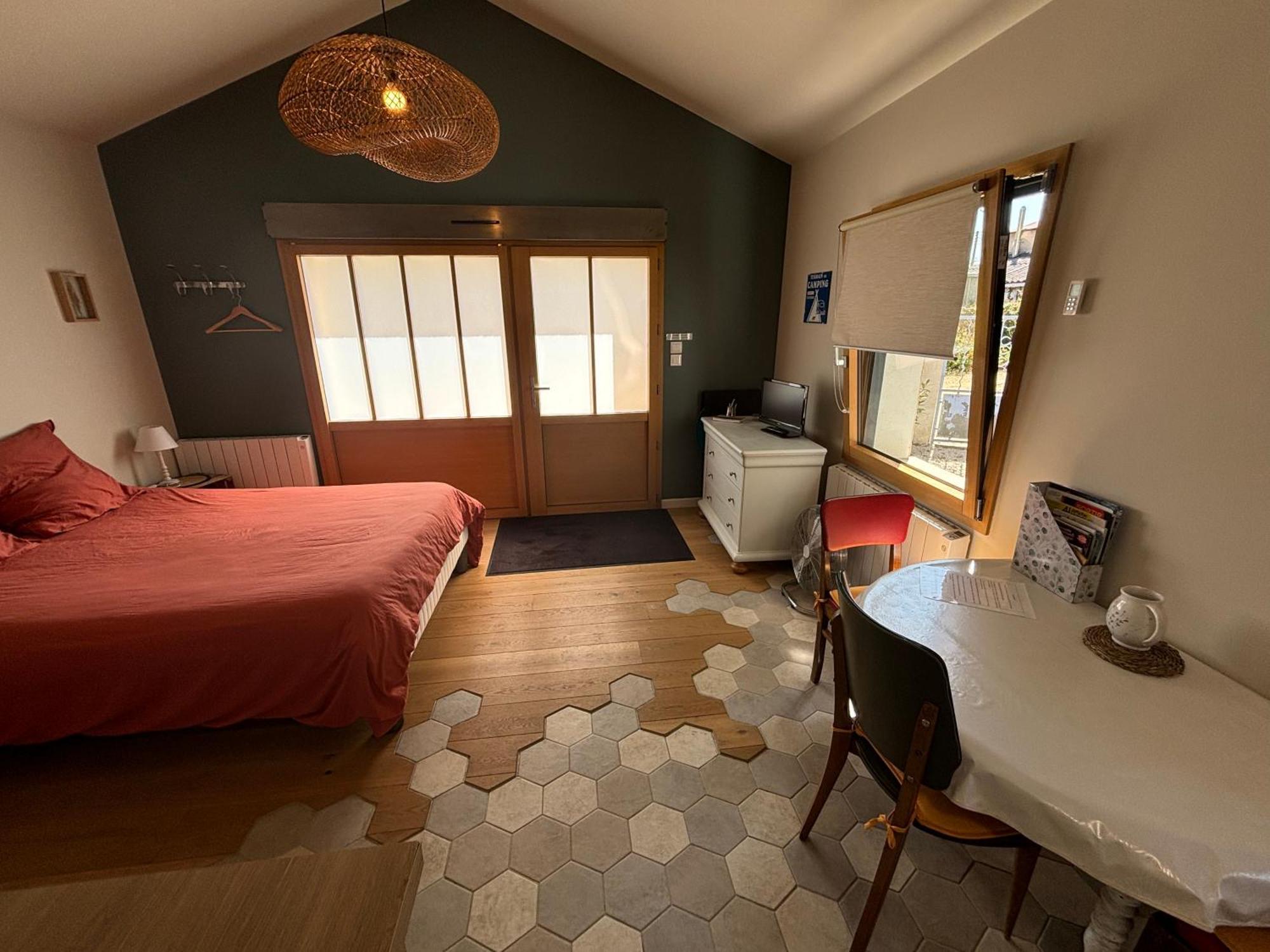 Studio Des Lilas Saint-Benoit  Экстерьер фото