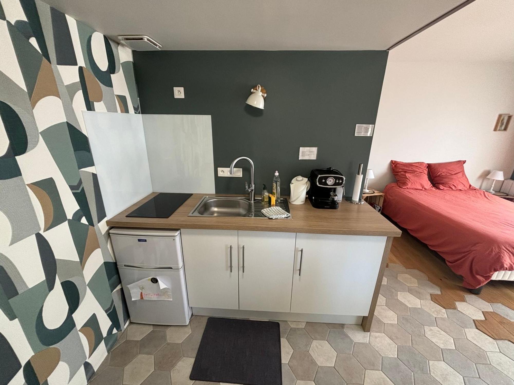 Studio Des Lilas Saint-Benoit  Экстерьер фото